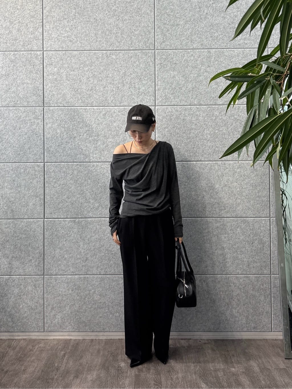 kotakiさんの「INDIVI｜Comfy SET UP｜イージーストレートワイドパンツ【セットアップ対応／通勤/カセット服】」を使ったコーディネート