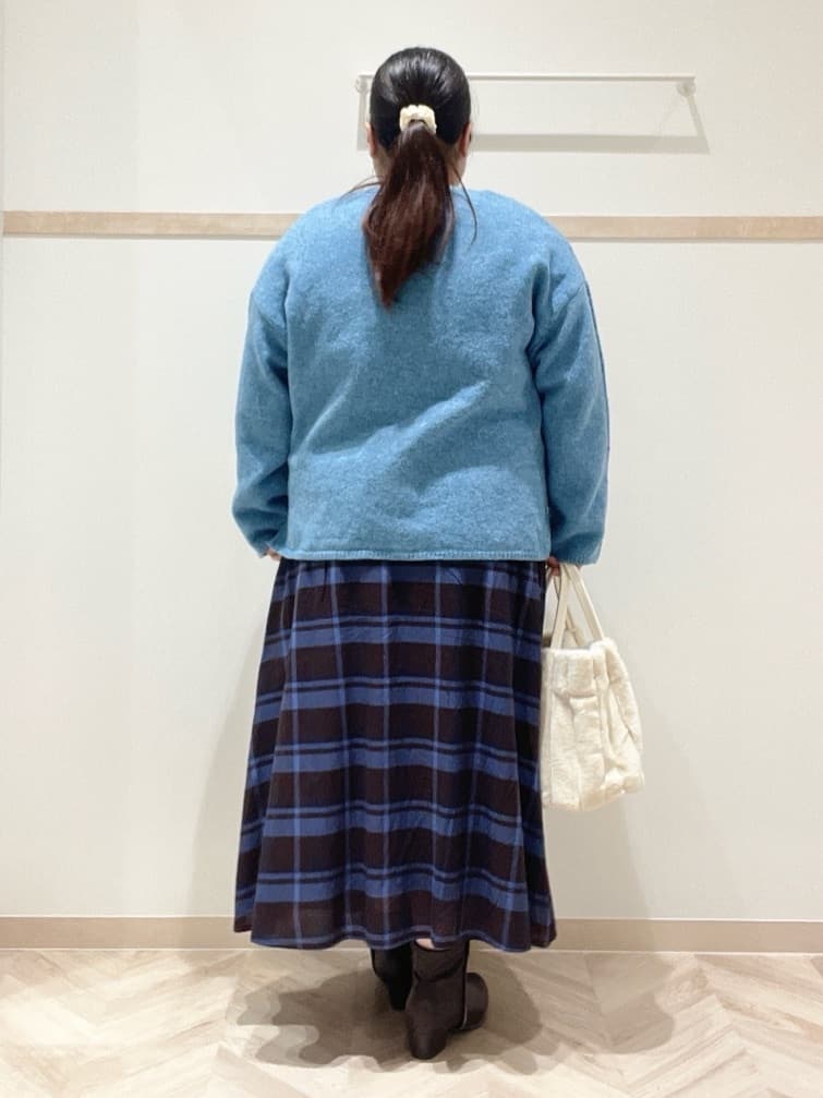 ゆめさんの「SHOO･LA･RUE｜【洗濯機可】ふわっと軽く羽織れる オーバーサイズカーディガン」を使ったコーディネート