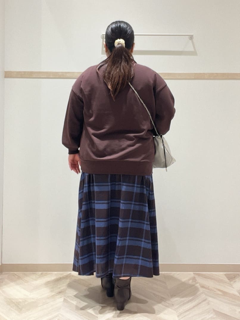 ゆめさんの「SHOO･LA･RUE｜【S-LL／2WAY】取り外しのできる シャツ腰巻パーツつきチェック柄スカート」を使ったコーディネート