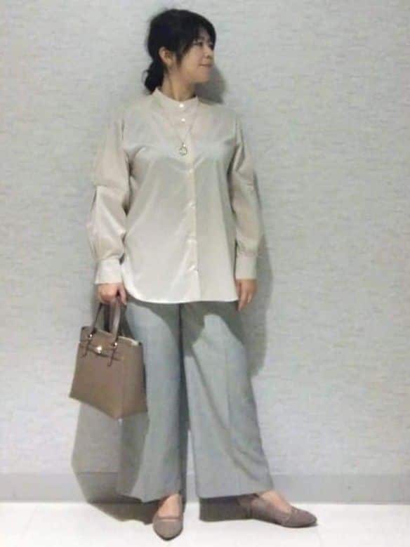 sakoさんの「Reflect｜【さらっと一枚で決まる／重ね着にもおすすめ◎】タックスリーブシャツブラウス」を使ったコーディネート