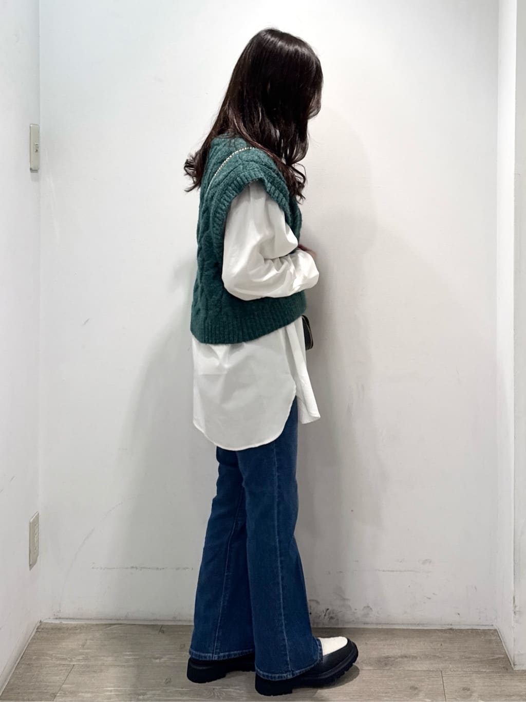 yuicciさんの「OPAQUE.CLIP｜バンドカラーシャツ【洗濯機OK】」を使ったコーディネート
