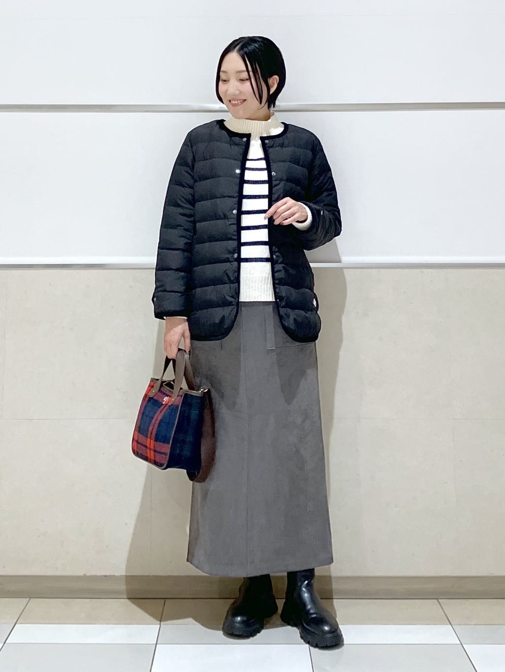 eriko さんの「Dessin｜【撥水・2WAY】ミュラーダウンコートミドル丈」を使ったコーディネート
