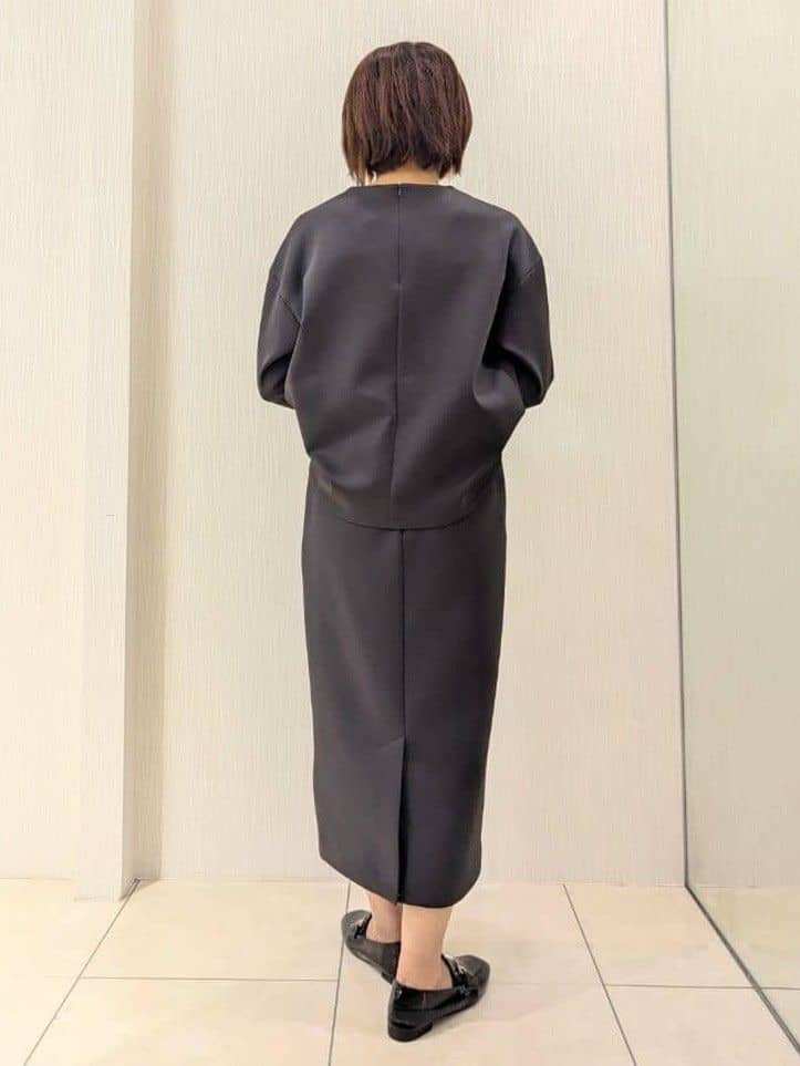 u-macoさんの「UNTITLED｜【セットアップ可/洗える】ダンボールジャージ プルオーバー」を使ったコーディネート