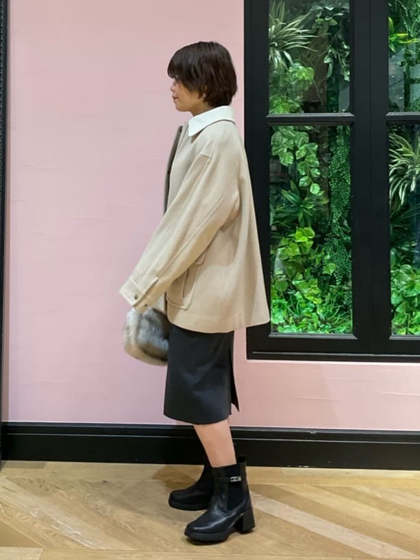 ogataさんの「DRESSTERIOR｜コンパクトフェイクファーバッグ」を使ったコーディネート