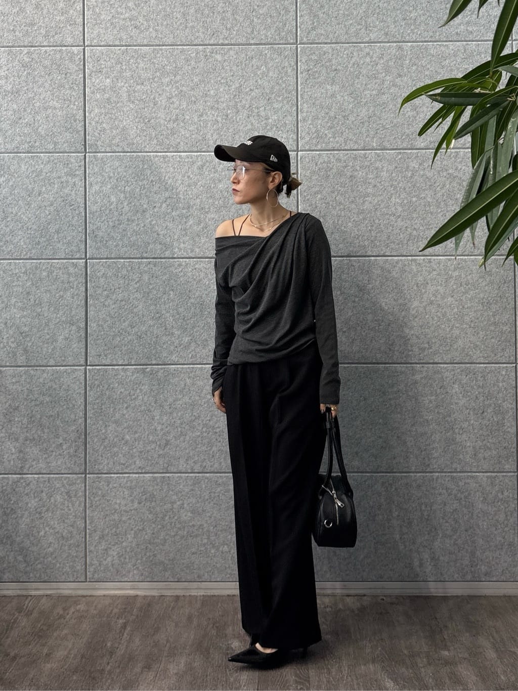 kotakiさんの「INDIVI｜Comfy SET UP｜イージーストレートワイドパンツ【セットアップ対応／通勤/カセット服】」を使ったコーディネート
