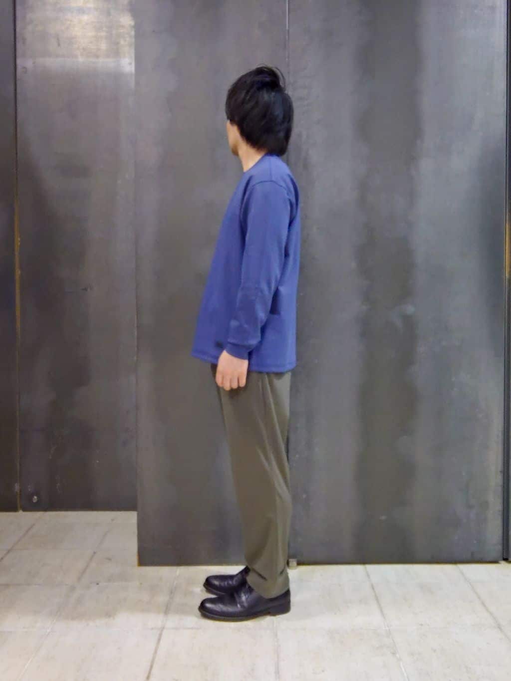 shiominさんの「TAKEO KIKUCHI｜リラックス カーディガン ジャケット」を使ったコーディネート