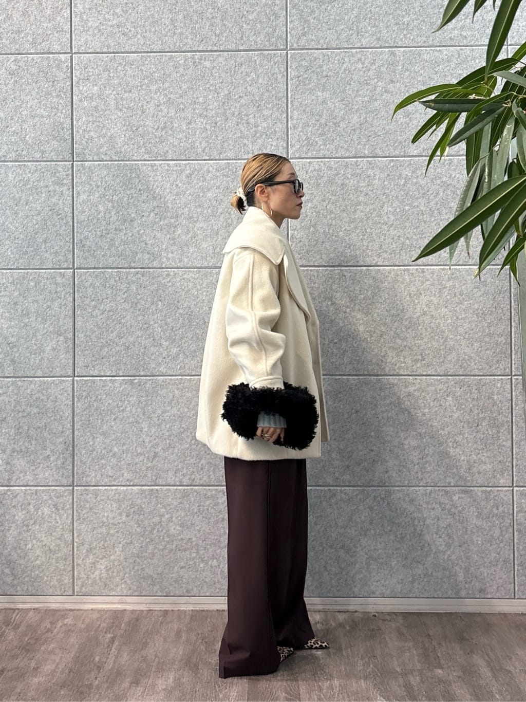 kotakiさんの「INDIVI｜スキッパーフォルムニット」を使ったコーディネート