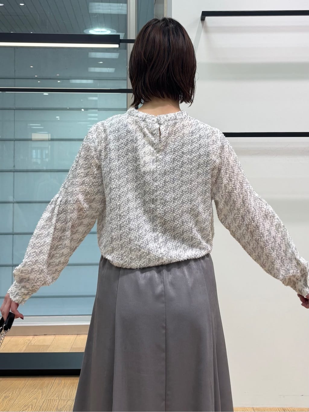 asamiさんの「INDIVI｜【きれいめ／オフィス／イベント】フェザージャカードブラウス」を使ったコーディネート
