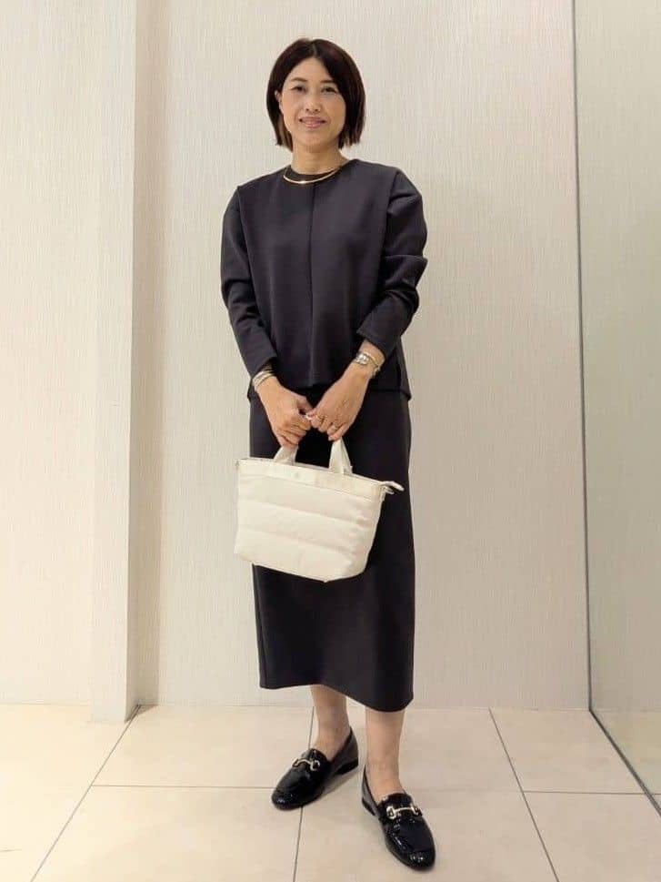 u-macoさんの「UNTITLED｜【セットアップ可/洗える】ダンボールジャージ プルオーバー」を使ったコーディネート