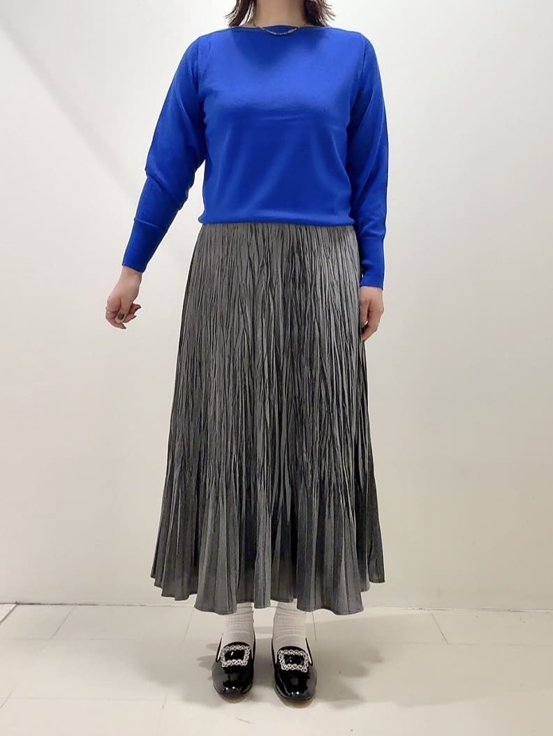 YUIさんの「UNTITLED｜【8色展開／コンパクト丈】レーヨン混 コクーンニット」を使ったコーディネート