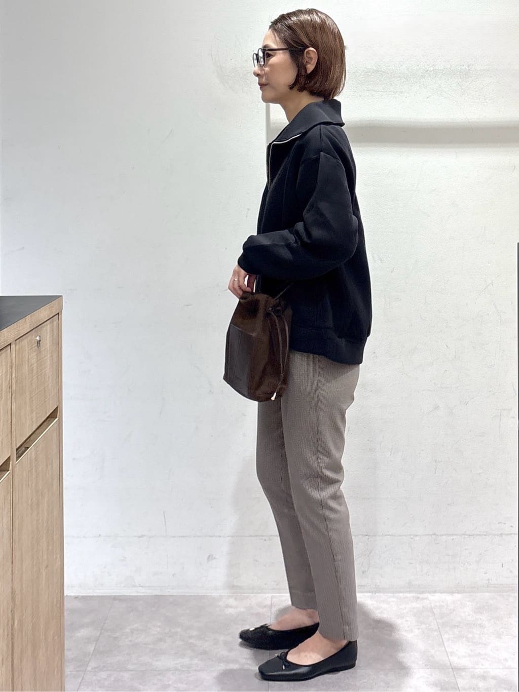 たけねぇさんの「OPAQUE.CLIP｜《SS-LLサイズ》ハイストレッチイージースティックパンツ【洗濯機洗い可】」を使ったコーディネート