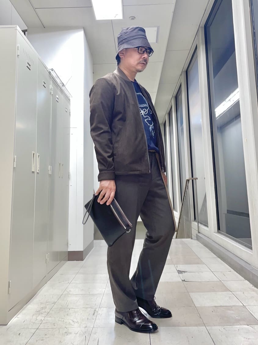 MAKOTO AIさんの「TAKEO KIKUCHI｜アマレッタ（R）スウェード MA－1 ブルゾン」を使ったコーディネート