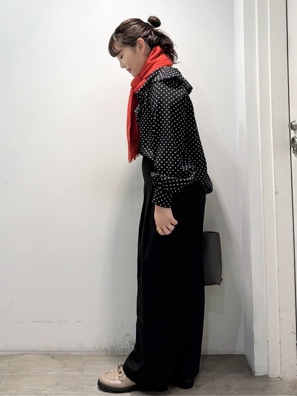 sumicaさんの「OPAQUE.CLIP｜タックデザインワイドパンツ【洗濯機OK】」を使ったコーディネート