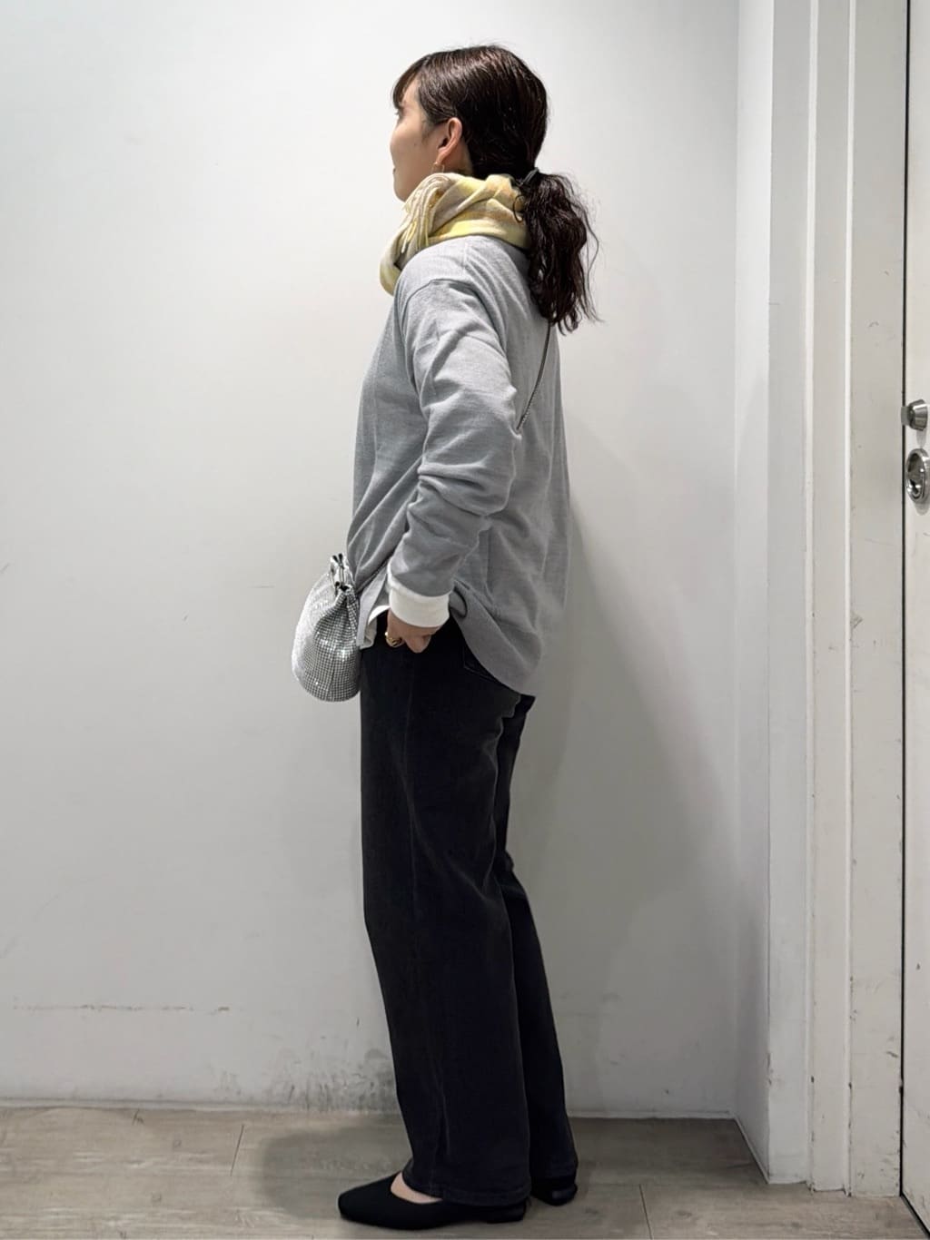 sumicaさんの「OPAQUE.CLIP｜ボートネックニット／エクストラファインメリノウール【THEシリーズ／洗濯機OK】」を使ったコーディネート