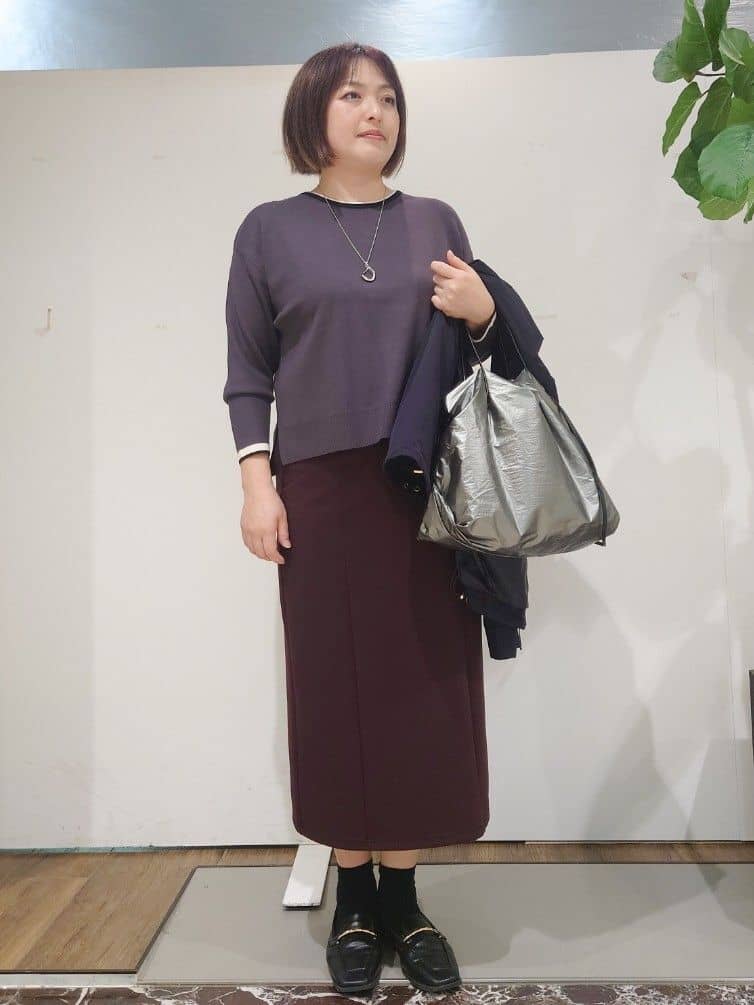 ゆうちゃさんの「Reflect｜【すっきり見え／ウエスト総ゴム】ジャージナロースカート」を使ったコーディネート