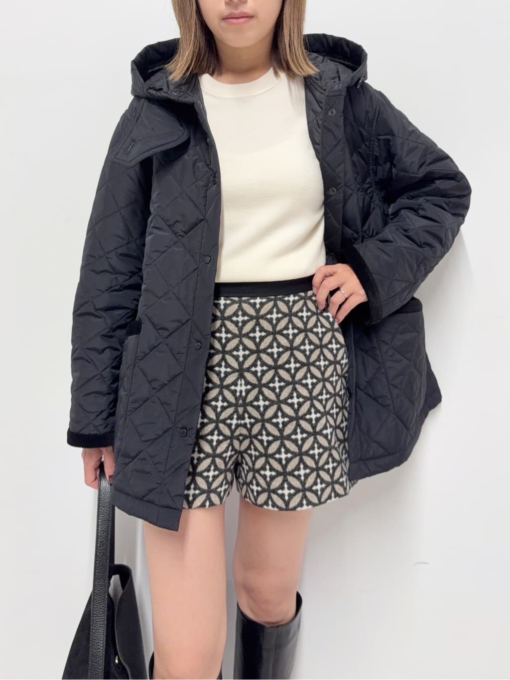 Nishijimaさんの「DRESSTERIOR｜オーバーラップサークルショートパンツ」を使ったコーディネート
