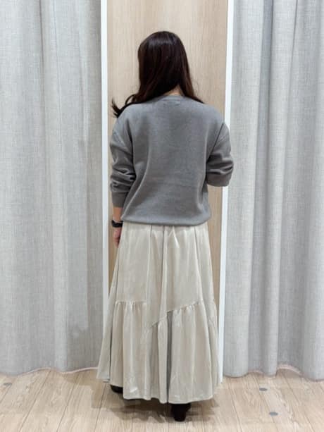 sachiさんの「grove｜カレッジロゴキーネックニット」を使ったコーディネート