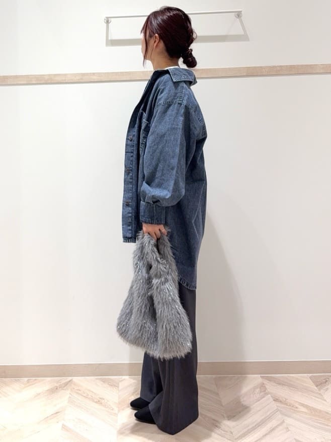 nanaさんの「SHOO･LA･RUE｜【S-LL/体型カバー】上品なとろみが魅力 イージーワイドパンツ」を使ったコーディネート