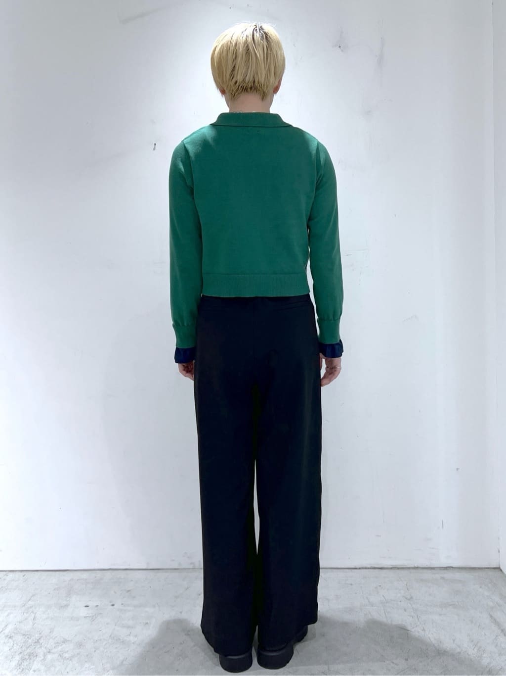 JINさんの「OPAQUE.CLIP｜タックデザインワイドパンツ【洗濯機OK】」を使ったコーディネート