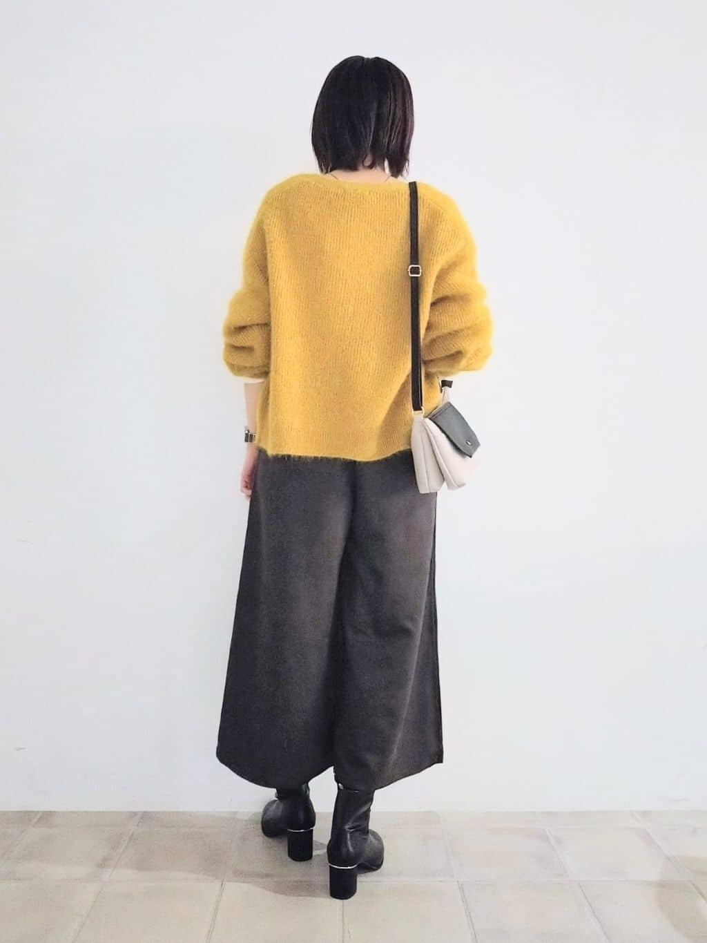 miomioさんの「SHOO･LA･RUE｜【S-LL】美しく見せる ボートネックロンT」を使ったコーディネート