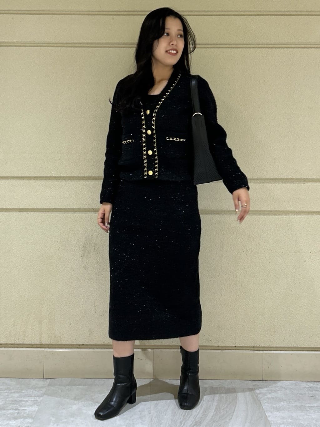 Momokaさんの「COUP DE CHANCE｜【手洗い可】フェザーモールニットスカート」を使ったコーディネート