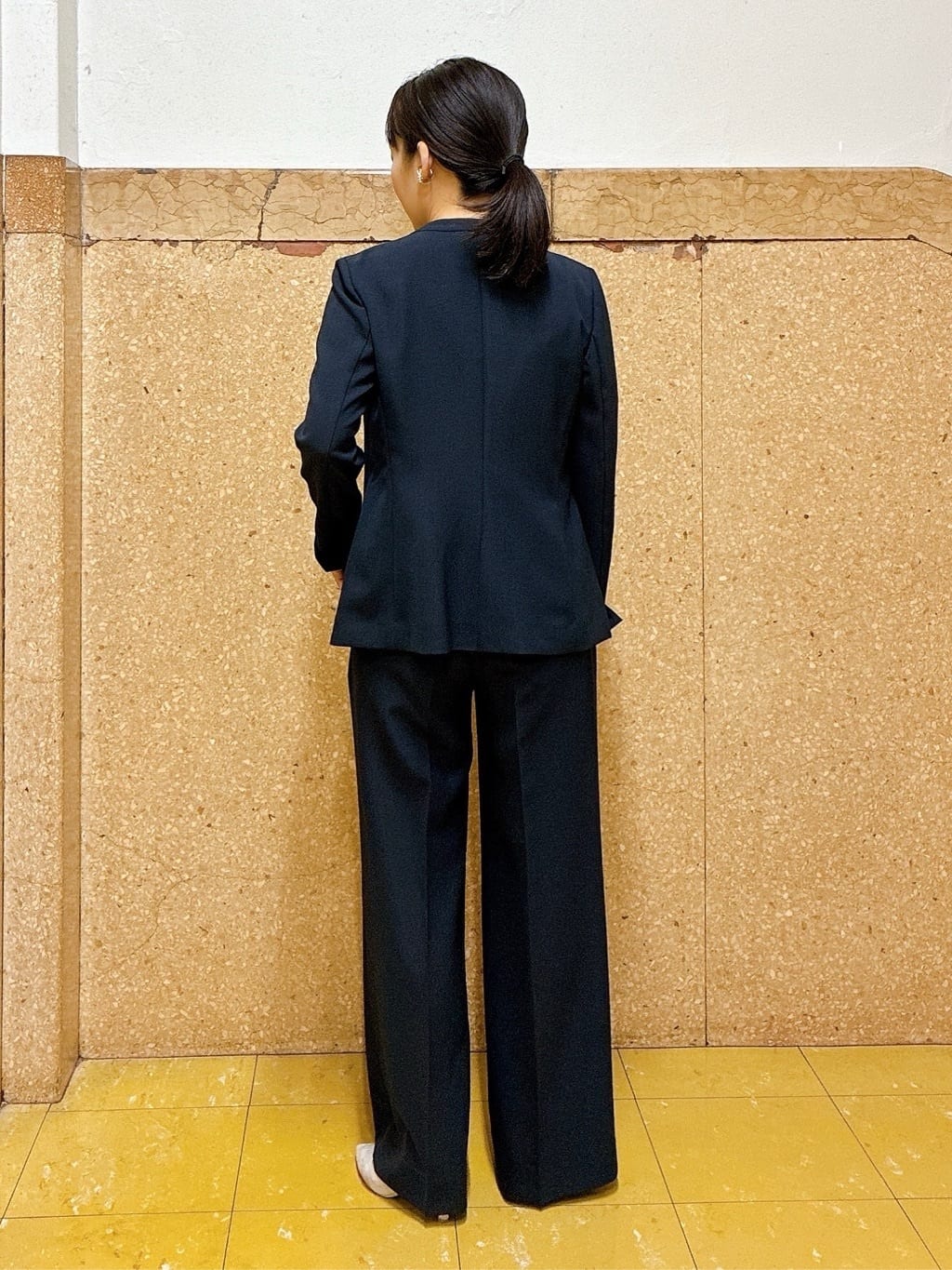 hattoriさんの「INDIVI｜【定番スーツ／UVケア／洗える】ウール調ノーカラージャケット」を使ったコーディネート