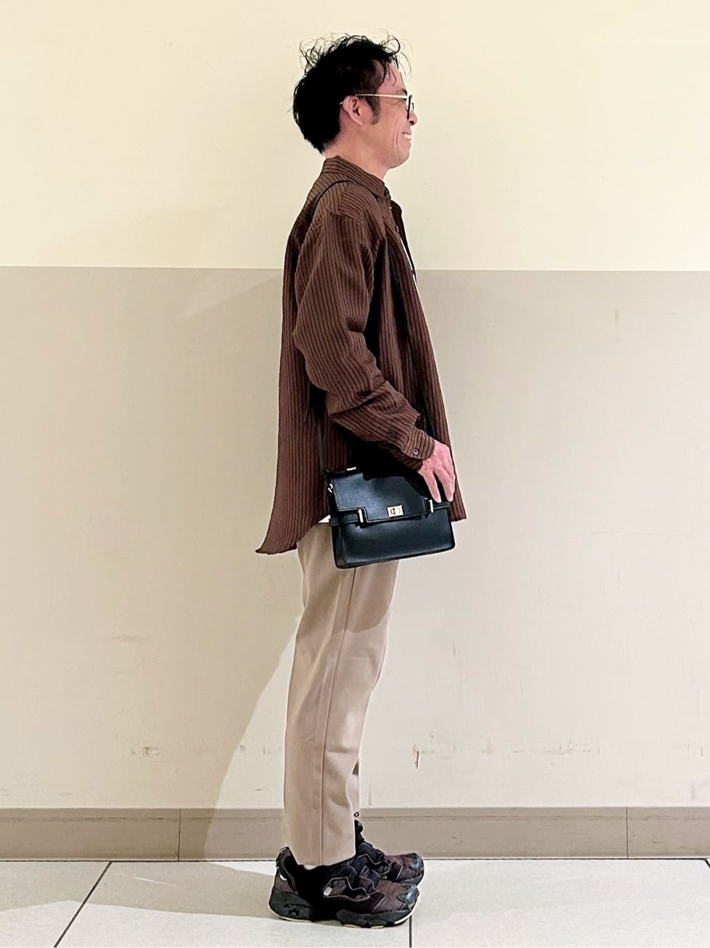 KENJI Iさんの「THE SHOP TK｜チェック＆ストライプ アソート長袖シャツ【洗濯機OK】」を使ったコーディネート