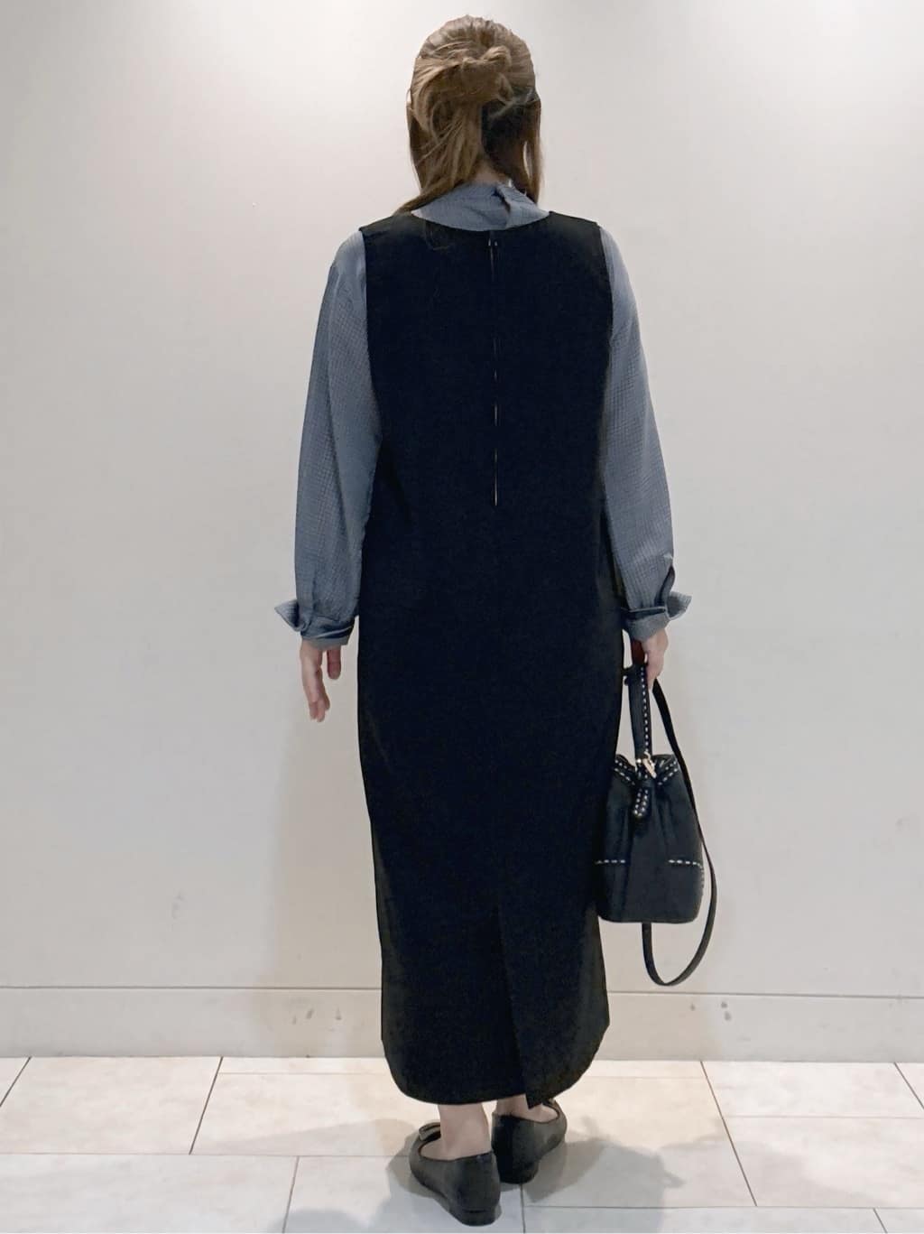 S&auml;K&iuml;さんの「Reflect｜【長め丈／ドライタッチ】ガンクラブチェック柄ブラウス」を使ったコーディネート