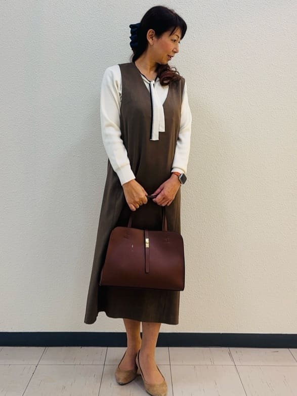 ⭐︎Eimi⭐︎さんの「Reflect｜【すっきりシルエット】スエードライクジャンパースカ―ト」を使ったコーディネート