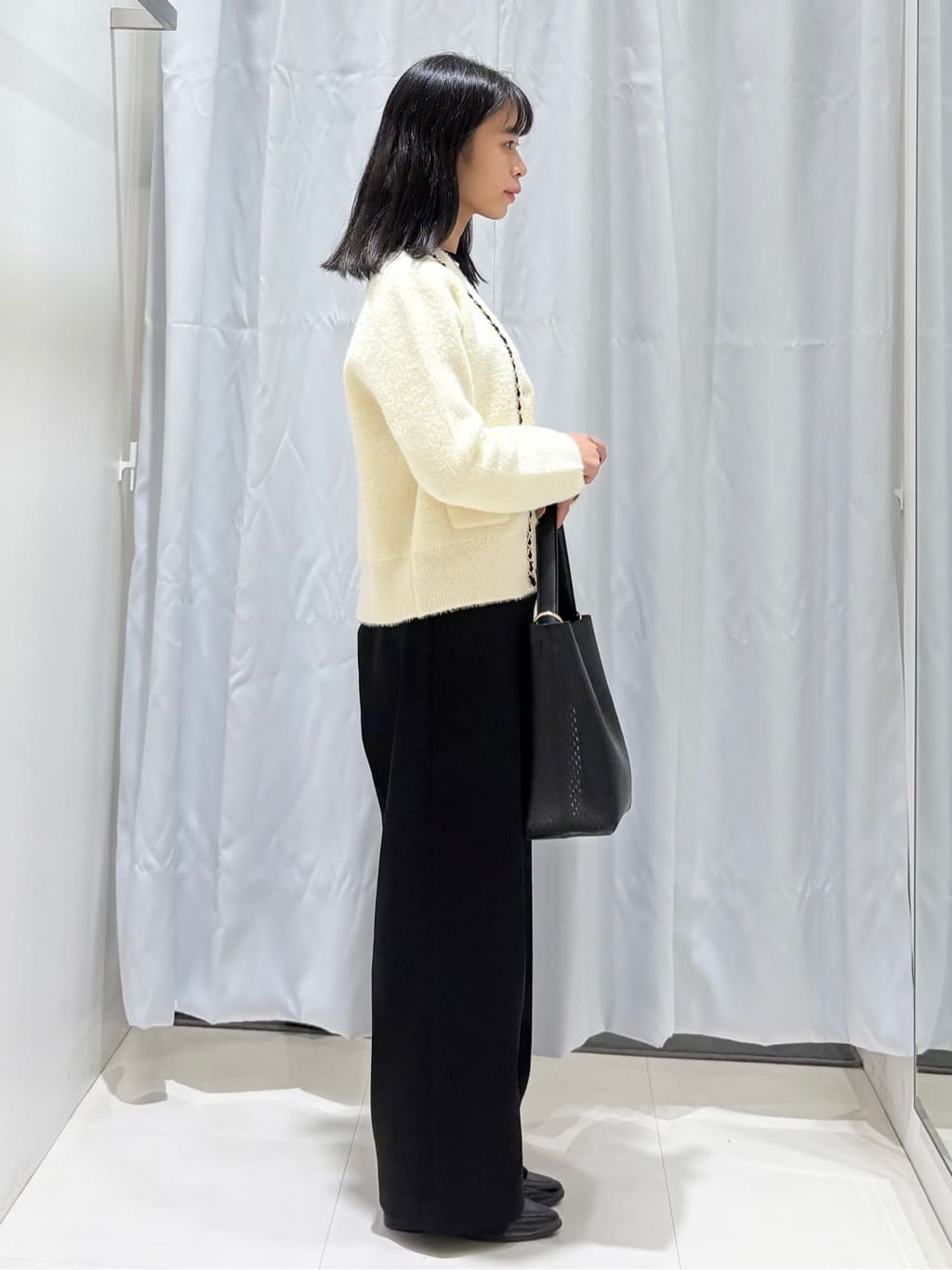 みさきさんの「COUP DE CHANCE｜【手洗い可】ストレートワイドパンツ」を使ったコーディネート