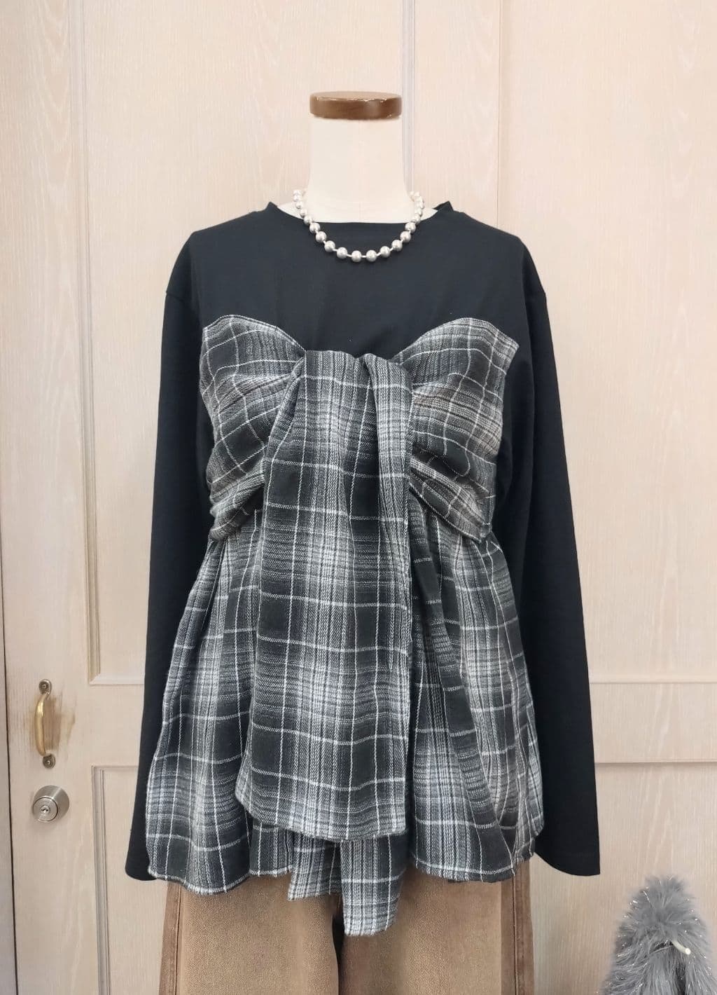 asaさんの「SHOO･LA･RUE｜【S-LL】立体カーブデニムパンツ」を使ったコーディネート