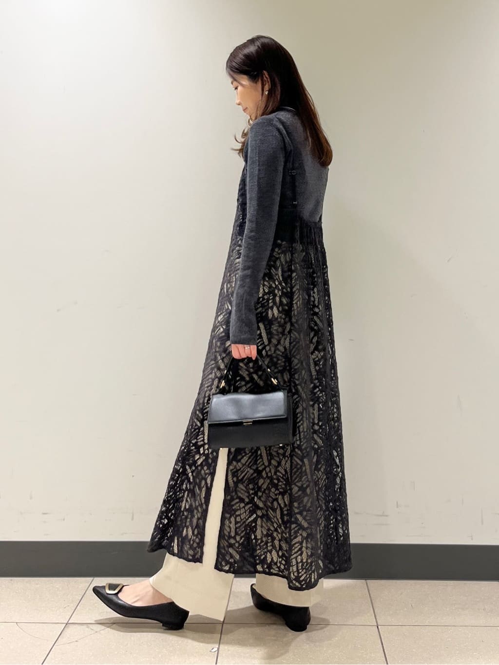 shokoさんの「INDIVI｜【レイヤード◎】レースキャミドレス」を使ったコーディネート