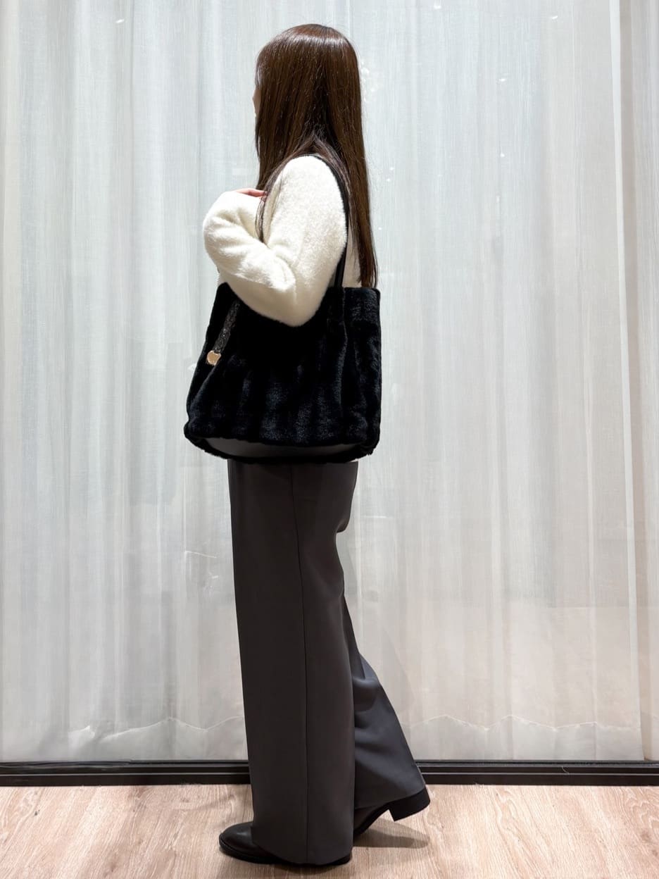 かなさんの「OPAQUE.CLIP｜《SS-LLサイズ》ストレッチ美脚イージーワイドパンツ【防シワ／洗濯機洗い可】」を使ったコーディネート