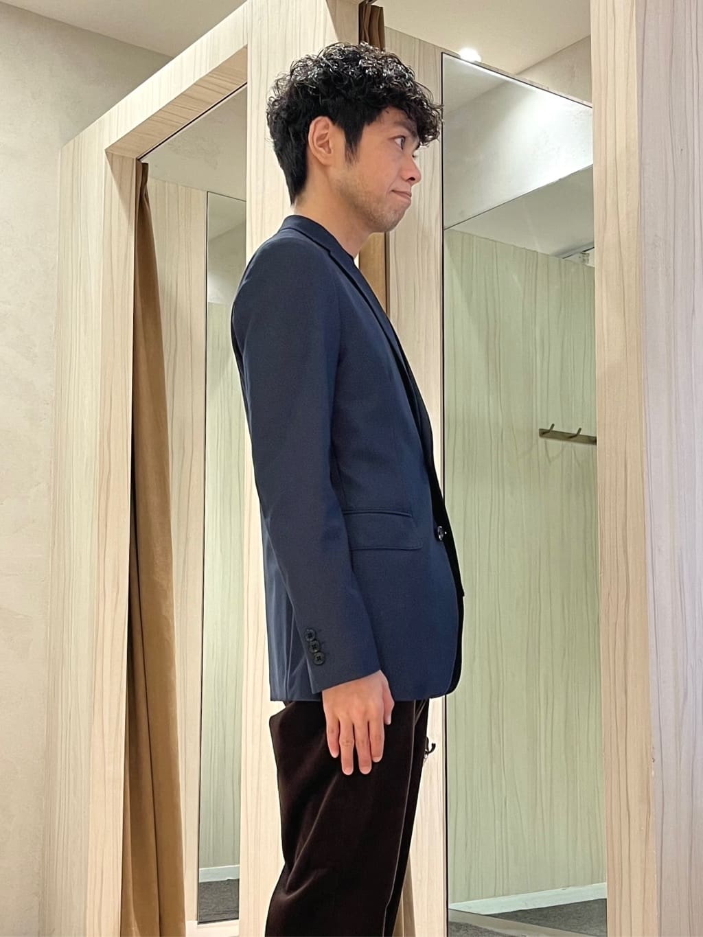 URAさんの「TAKEO KIKUCHI｜【360&deg;ストレッチ／セットアップ対応】None Of Stress ジャケット」を使ったコーディネート