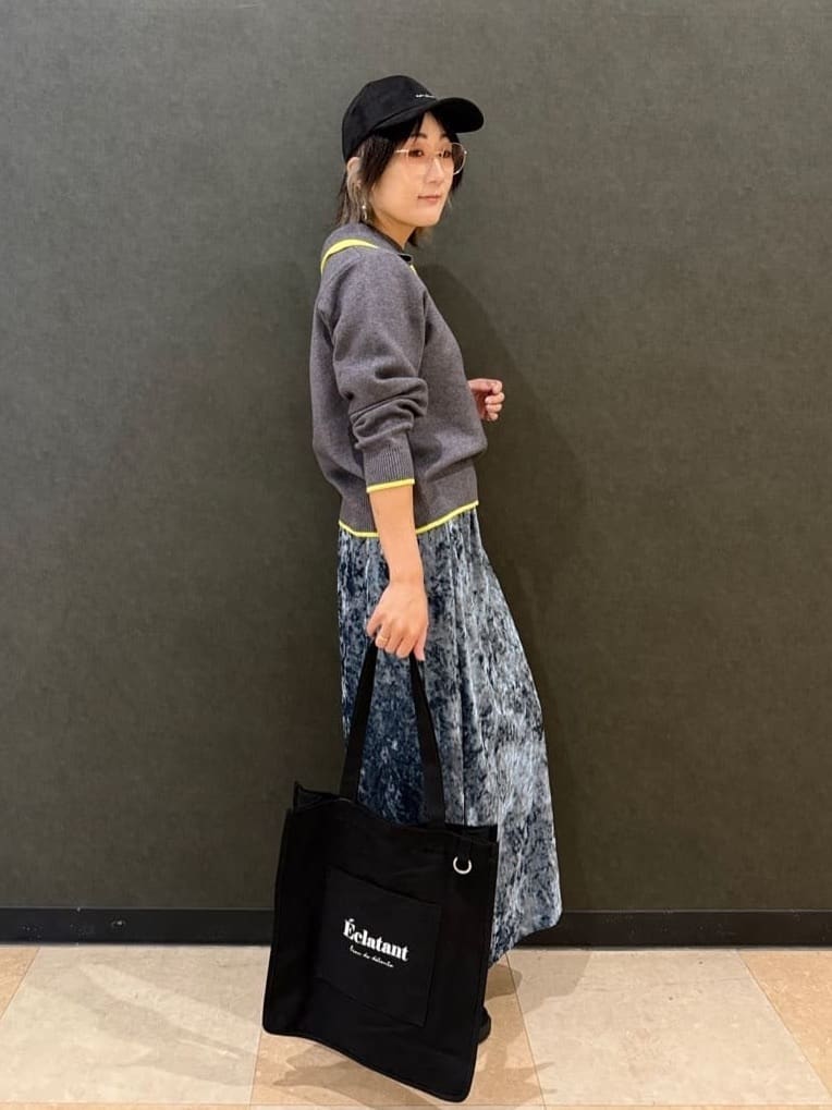 misakiさんの「SHOO･LA･RUE｜【S-LL】配色がポイントの2枚襟ポロニット」を使ったコーディネート