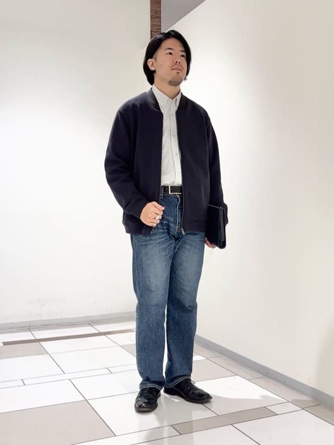 及川さんの「TAKEO KIKUCHI｜【抗菌防臭/シーズンレス】シアサッカーギンガムチェック ストレッチシャツ」を使ったコーディネート