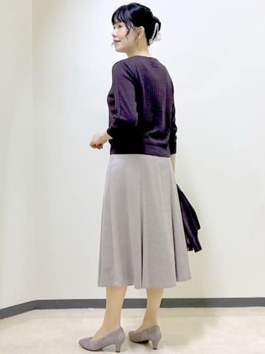  beni_gingerさんの「Reflect｜【通勤】スエードライクフレアスカート」を使ったコーディネート