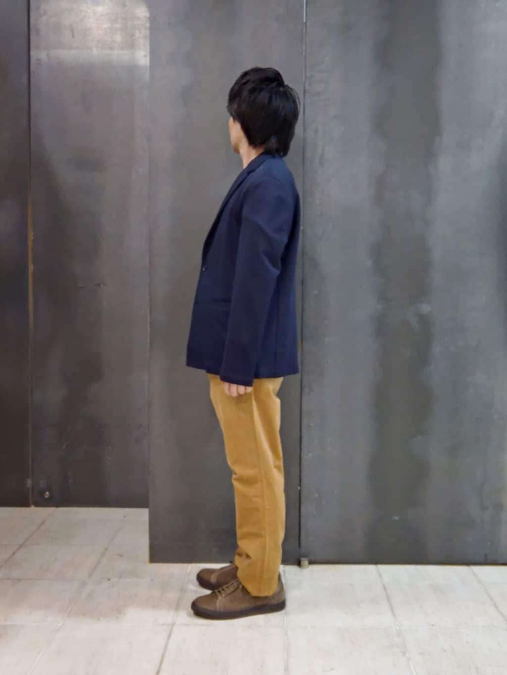 shiominさんの「TAKEO KIKUCHI｜【JUST ONE LAYER】ダウンファブリック テーラード ジャケット」を使ったコーディネート