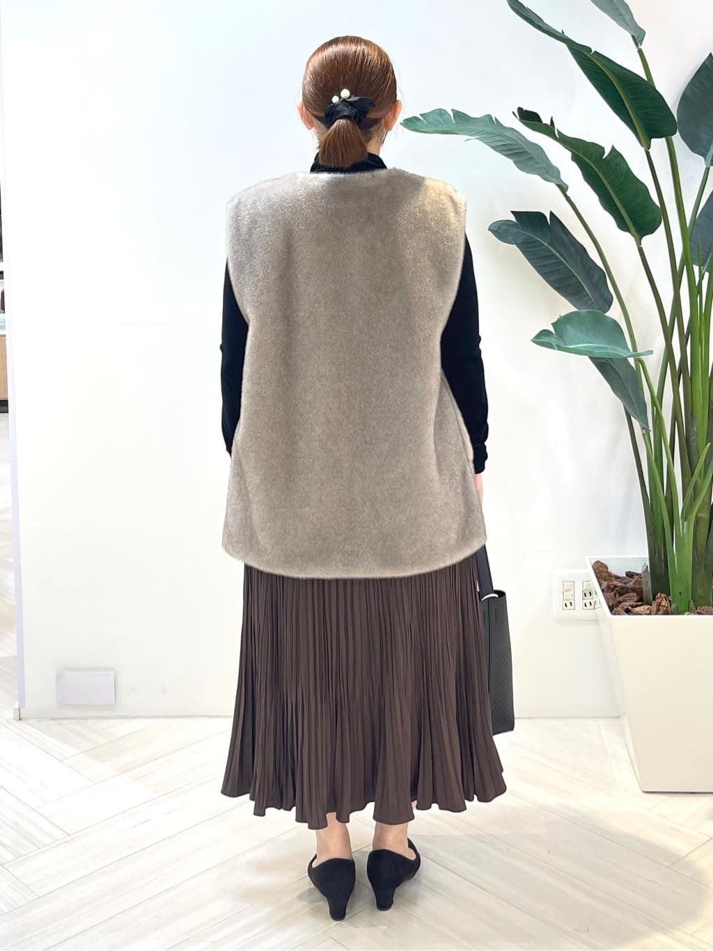 Tomoさんの「UNTITLED｜【トレンド/ジレ】フェイクファーベスト」を使ったコーディネート
