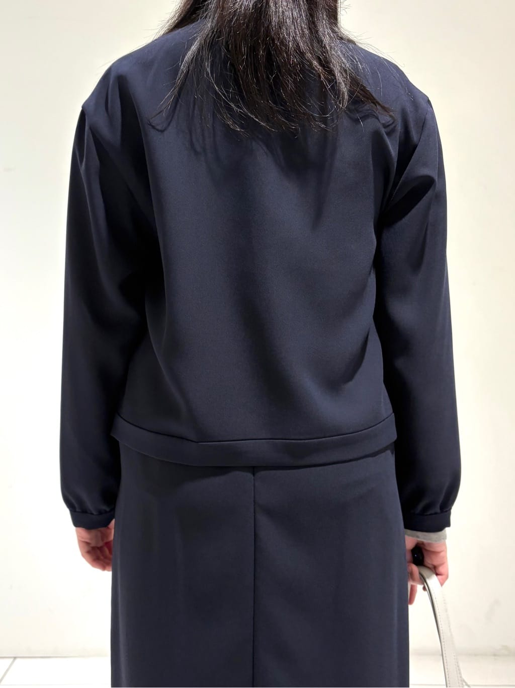 momokoさんの「INDIVI｜【洗える／薄手／ラメ】シアーラメニット」を使ったコーディネート