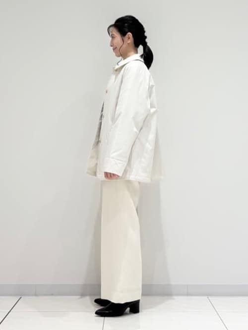 kayoさんの「INDIVI｜【超軽量／蓄熱】ライトパフステンカラーコート」を使ったコーディネート