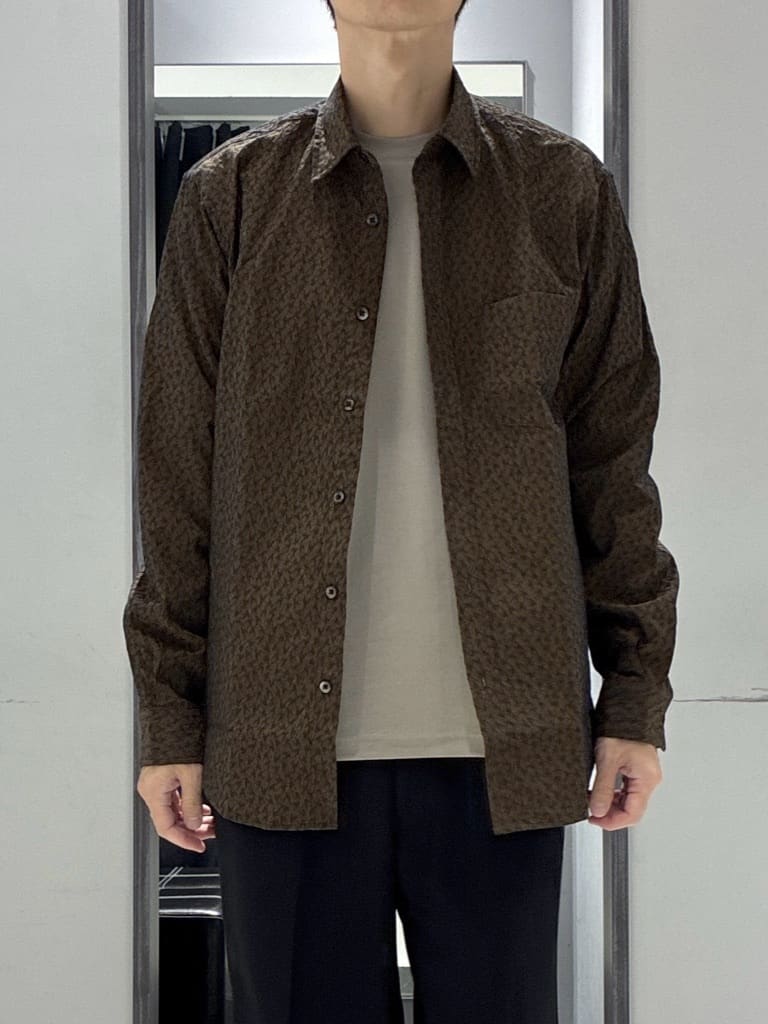 わいずみさんの「TAKEO KIKUCHI｜【Made in JAPAN】播州織 ドビー千鳥シャツ」を使ったコーディネート