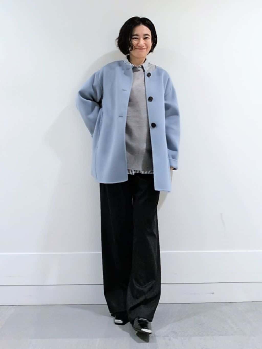 ミズタさんの「UNTITLED｜【ミディ丈/軽やか】セミラグランリバー コート」を使ったコーディネート