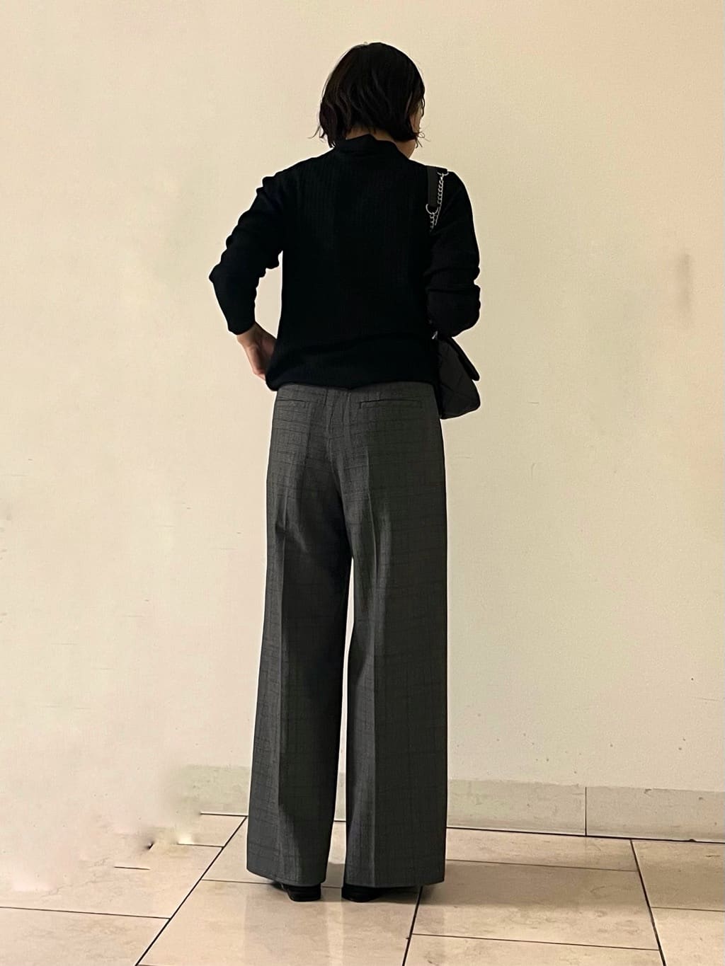 mihoさんの「INDIVI｜【トレンド】衿付きワイドリブニット」を使ったコーディネート