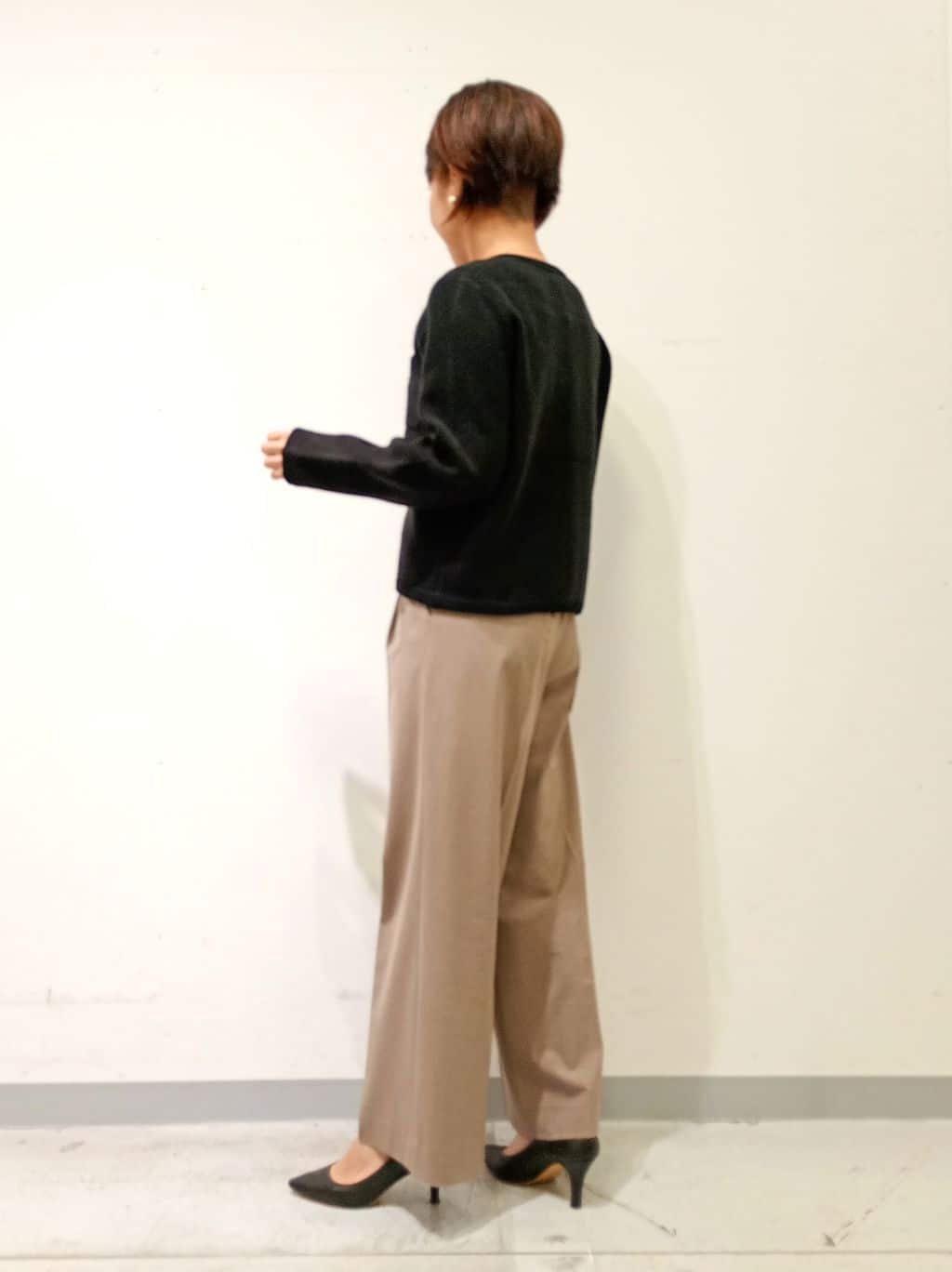 Kさんの「INDIVI｜【褒められパンツ】ワンタックワイドパンツ」を使ったコーディネート