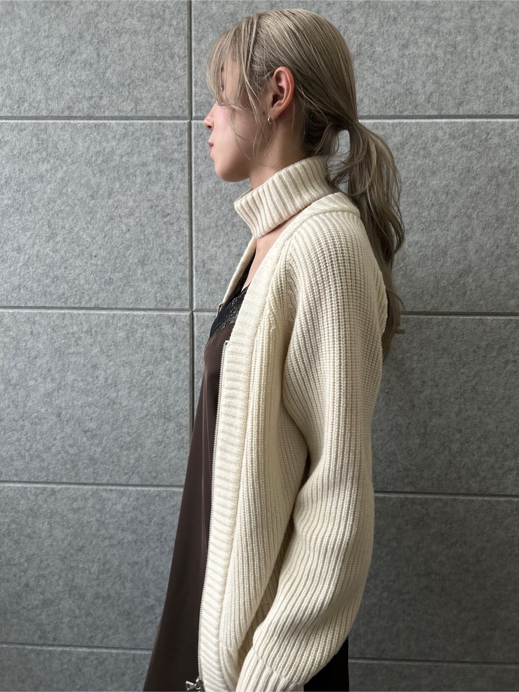 honoka Aさんの「CODE A｜dual form zip knit」を使ったコーディネート