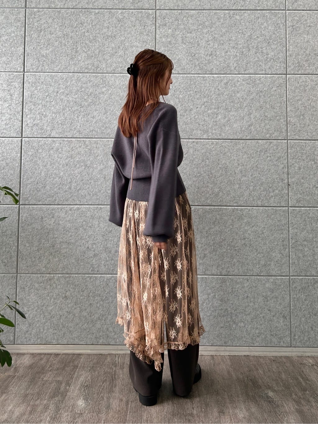 harunaさんの「CODE A｜zip form cardigan」を使ったコーディネート