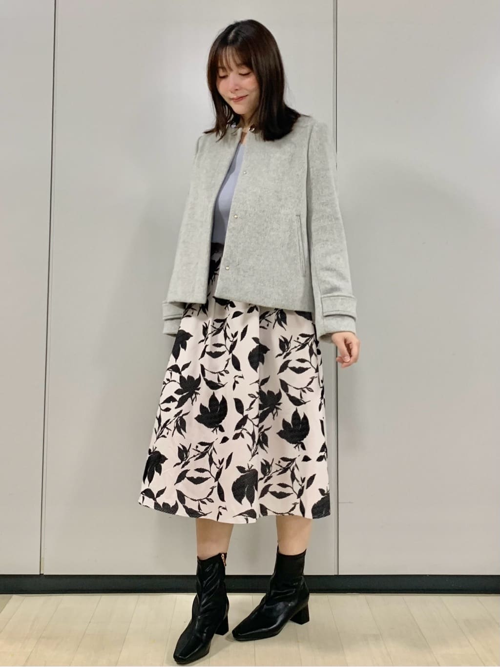 kasumiさんの「index｜フラワータックフレアスカート【洗濯機OK／イージーアイロン／防シワ】」を使ったコーディネート
