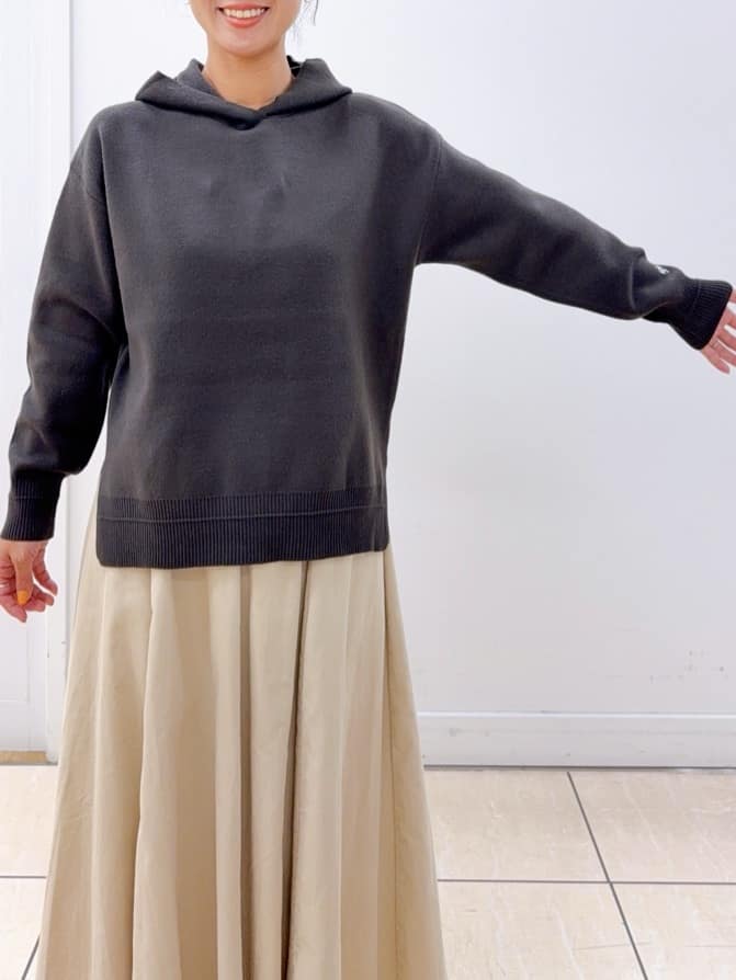 Osawaさんの「Dessin｜【洗える／体型カバー】ちょうどいいニットパーカ」を使ったコーディネート