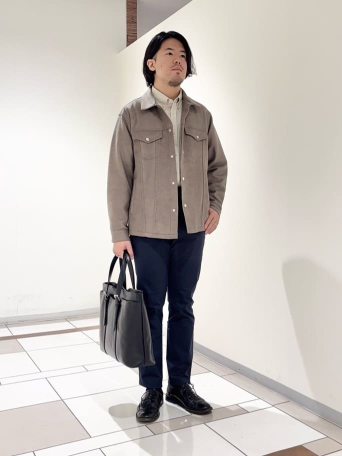 及川さんの「TAKEO KIKUCHI｜【Made in JAPAN】播州織 ヘリンボン ストレート パンツ」を使ったコーディネート